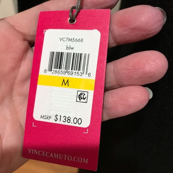 ▪️VINCE CAMUTO Sweater Dress - Picture 3 of 10